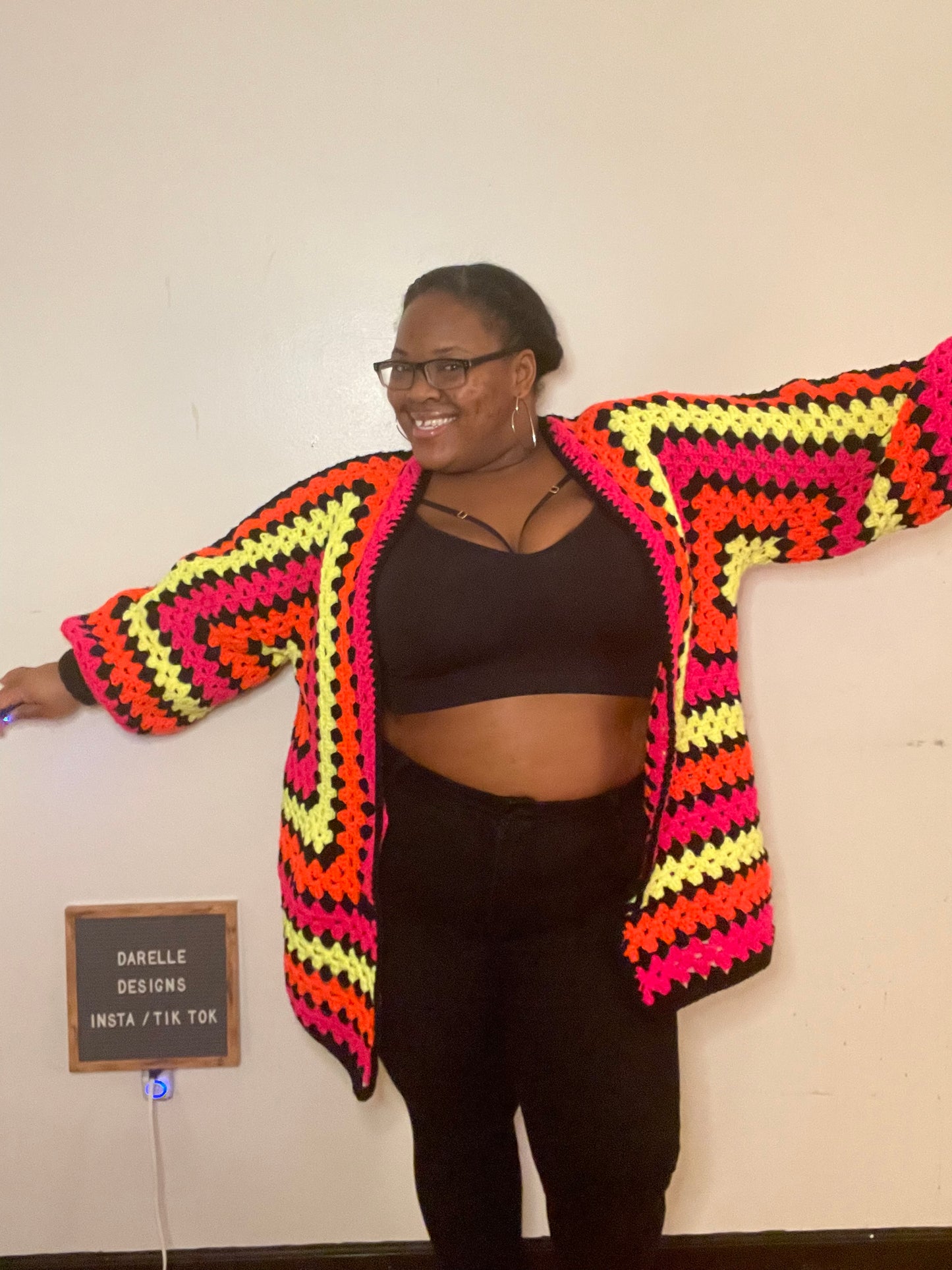 Vibrant nights Hexagon cardigan